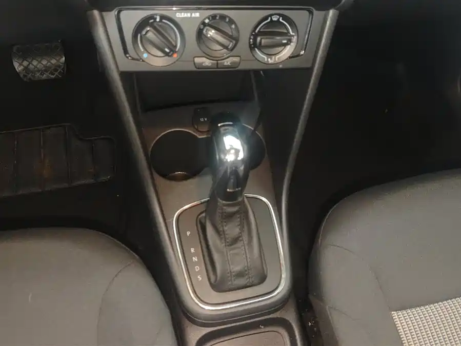 Used Volkswagen Polo 2018 1.5L automatic safe driving model