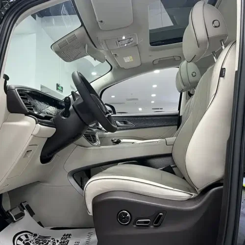 900x675_0_q87_c42_autohomecar__ChxpWGmpiq2AAdmaAAV0x24d7JI925.jpg.webp Used Denza D9 2024 DM-i 980 four-wheel drive premium model