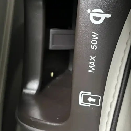 900x675_0_q87_c42_autohomecar__ChxpWGmpirGAFIU4AAQFvKgy1d8089.jpg.webp Used Denza D9 2024 DM-i 980 four-wheel drive premium model