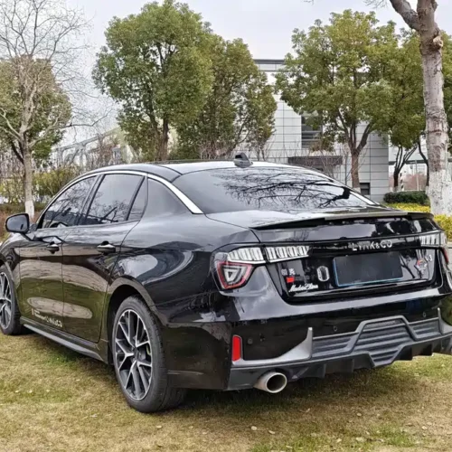 900x675_0_q87_c42_autohomecar__ChxpWGmpph2AfoRQAA7cP9oNPfs313.jpg.webp Used Lynk & Co 03 2021 1.5TD DCT Pro