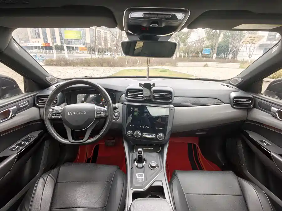 900x675_0_q87_c42_autohomecar__ChxpWGmppiCAbYBFAAbu6GwFR1s863.jpg.webp Used Lynk & Co 03 2021 1.5TD DCT Pro