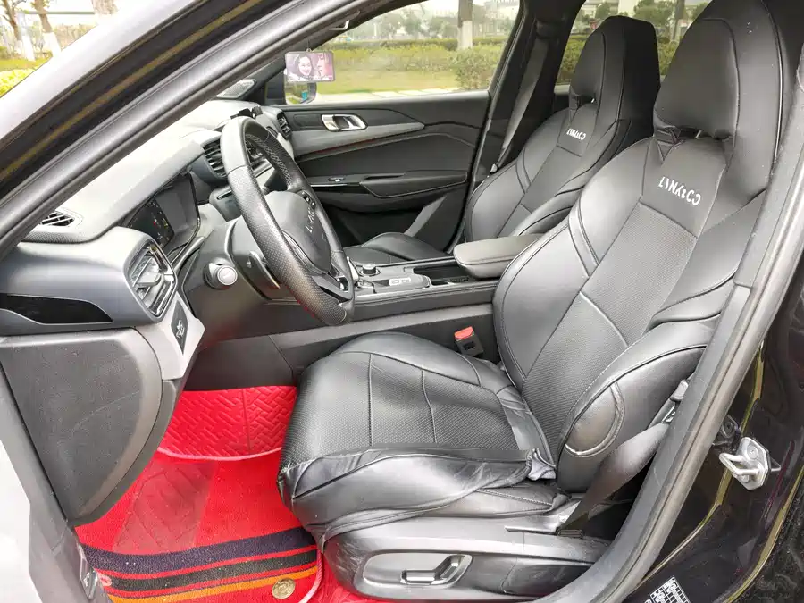 900x675_0_q87_c42_autohomecar__ChxpWGmppiKAS4XcAAgLffEt4Fw792.jpg.webp Used Lynk & Co 03 2021 1.5TD DCT Pro
