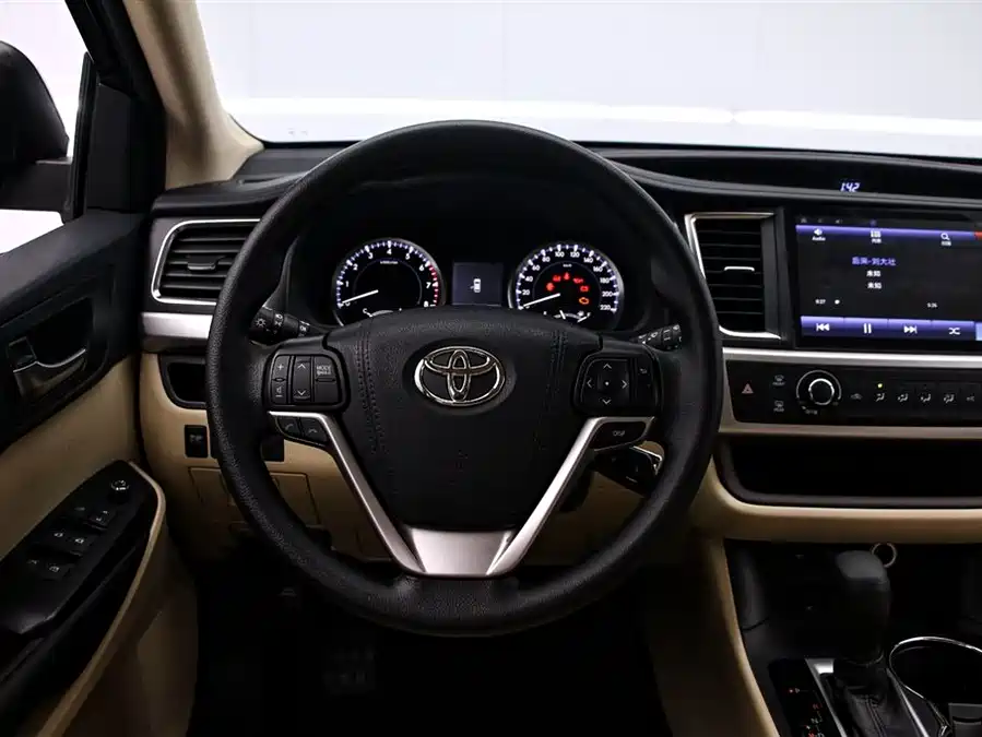 Used Toyota Highlander 2018 2.0T 2WD Elite Edition 7 seats National V