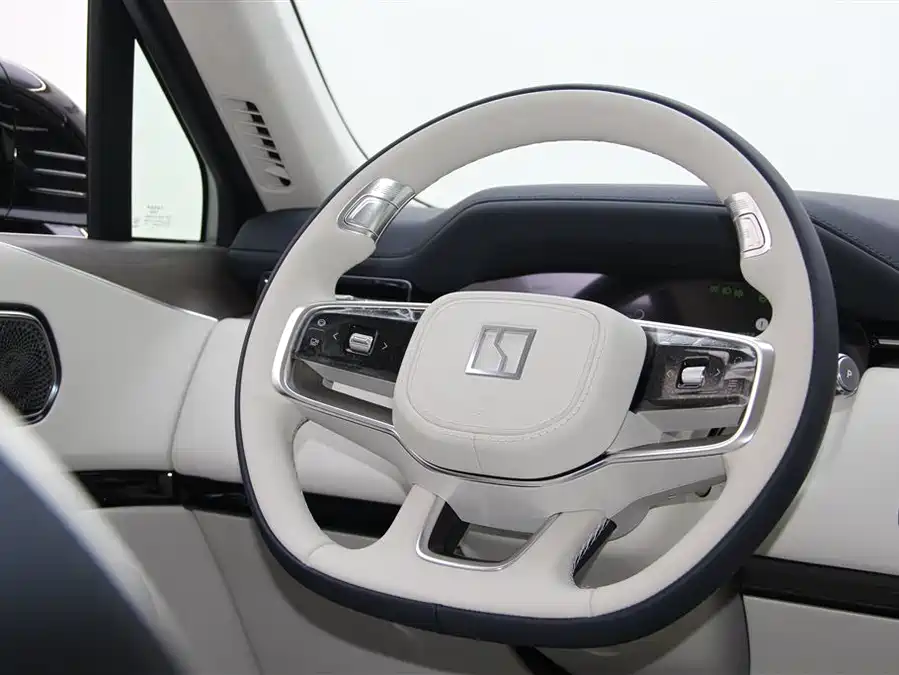 900x675_0_q87_c42_autohomecar__ChxpWGmqmAmAUv5iAAFI-qKFHwE557.jpg.webp Used Zeekr 9X 2025 Hyper Edition 70kWh