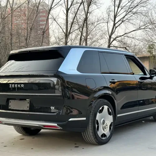 900x675_0_q87_c42_autohomecar__ChxpWGmqnkmAW-h1AA2nRzqE7JY117.jpg.webp Used Zeekr 9X 2025 Hyper Edition 70kWh