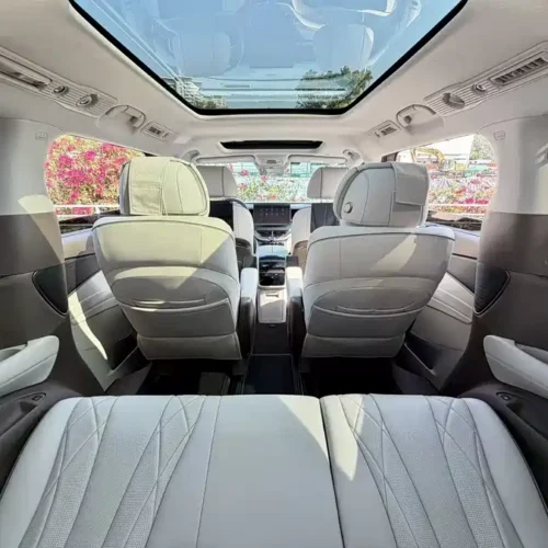 900x675_0_q87_c42_autohomecar__ChxpWGmrwwCAQAVCAARQ_Bg-UKY829.jpg.webp Used Denza D9 2022 DM-i 970 four-wheel drive premium model