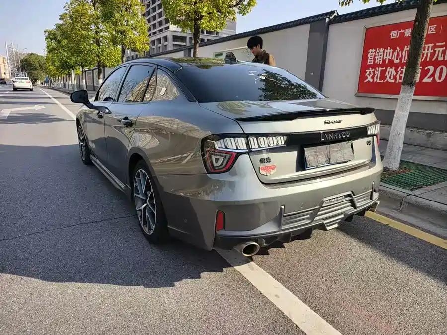 900x675_0_q87_c42_autohomecar__ChxpWGmryaWAaksWAAYt9epkoBg418.jpg.webp Used Lynk & Co 03 2022 2.0TD DCT Plus