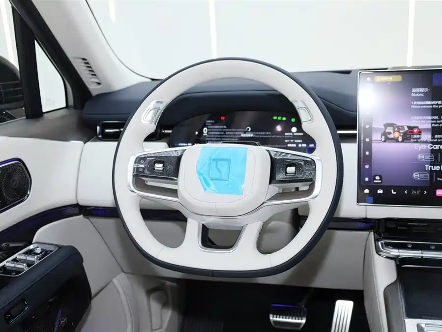 900x675_0_q87_c42_autohomecar__ChxpWGmuN56AffN5AAGCW2JvFRA119.jpg.webp Used Zeekr 9X 2025 Hyper Edition 70kWh