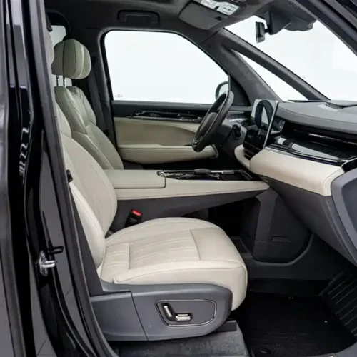 900x675_0_q87_c42_autohomecar__ChxpWGmxEHiASnVlAAG3tg591RQ080.jpg.webp Used Zeekr 009 2022 WE version
