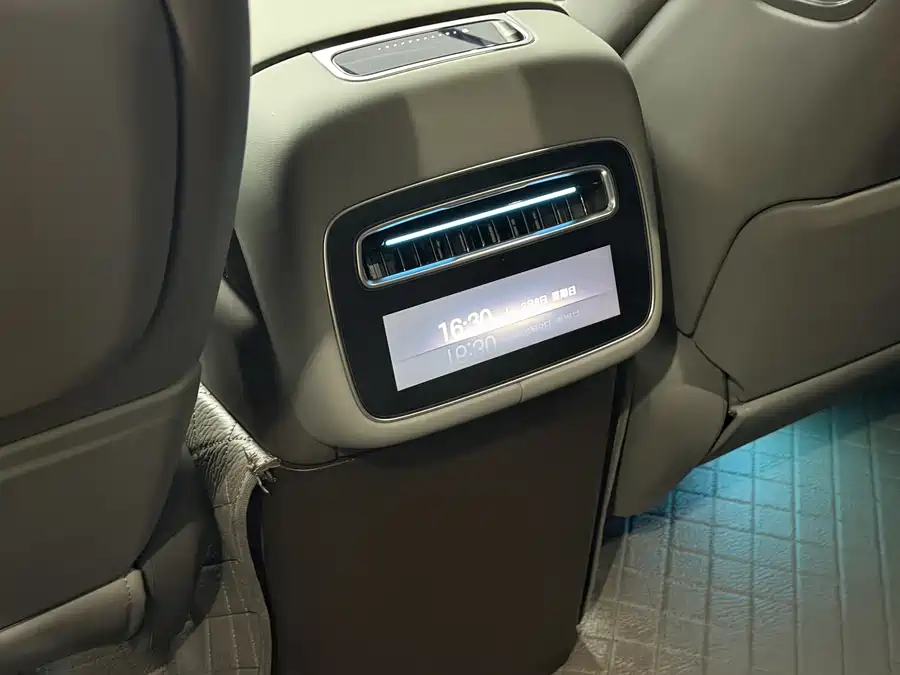 Used Denza N9 2025 flagship model