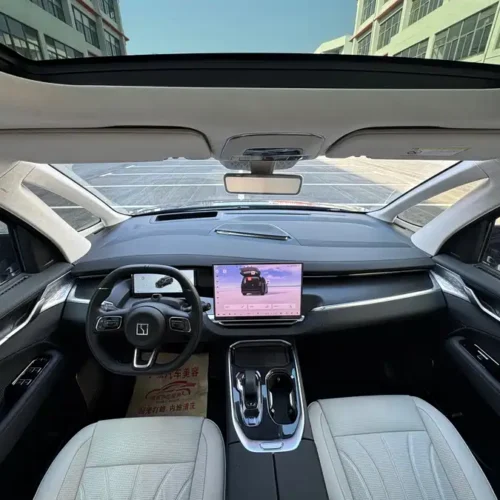 900x675_0_q87_c42_autohomecar__ChxpWGmyKGaAec1ZAAojmW92vMw391.jpg.webp Used Zeekr 009 2024 Model Glory