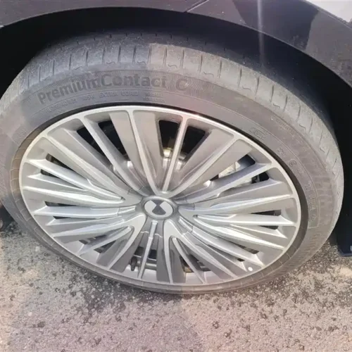 Used Denza Z9 2024 1100km four-wheel drive Ultra version
