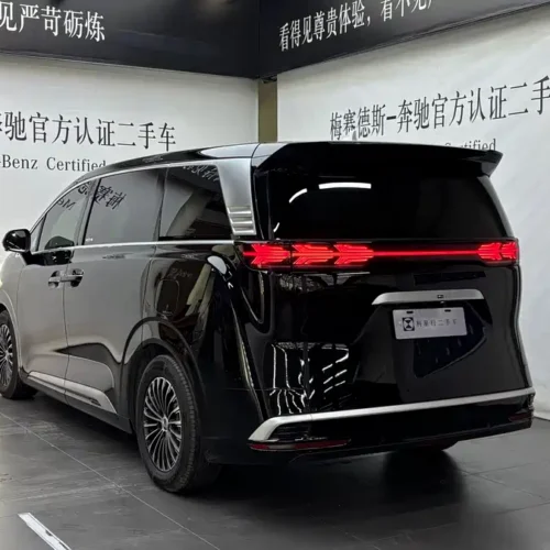 900x675_0_q87_c42_autohomecar__ChxpWGmymFeALcUgAAc8gBiLA0I776.jpg.webp Used Denza D9 2024 DM-i 1050 Exclusive Type