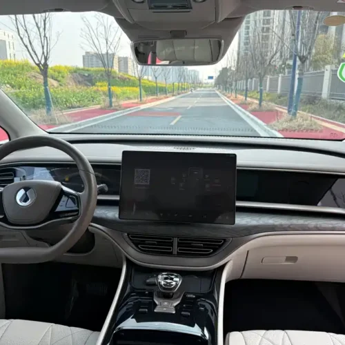 900x675_0_q87_c42_autohomecar__ChxpWGmzbL6AaJKYAAi5A4qrjvA983.jpg.webp Used Denza D9 2022 DM-i 945 luxury model