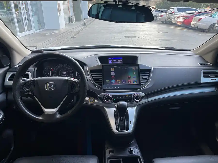 Used Honda CR-V 2015 2.0L four-wheel drive style version