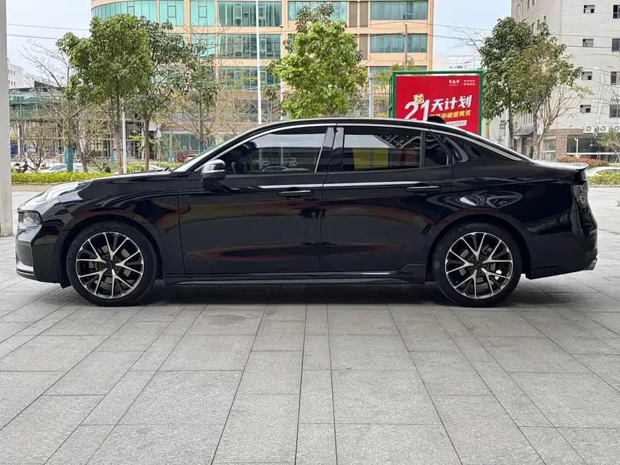 Used Lynk & Co 03 2019 2.0TD Automatic Pro Edition