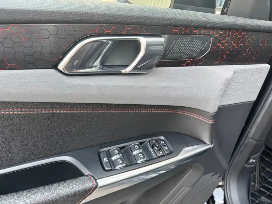 Used Lynk & Co 03 2019 1.5TD DCT Pro version National VI